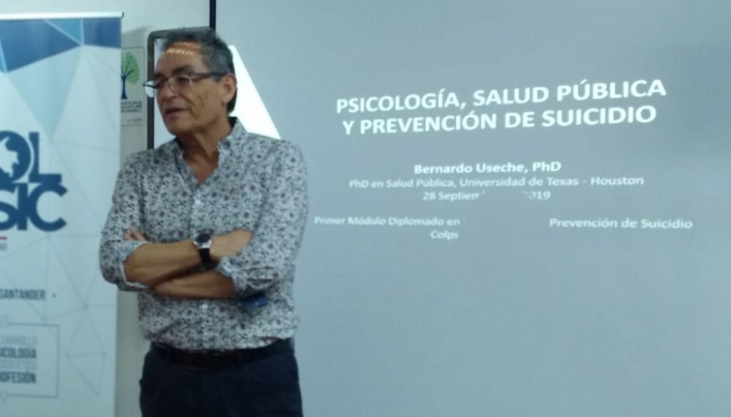 Doctor Bernardo useche, taller sobre prevención del suicidio